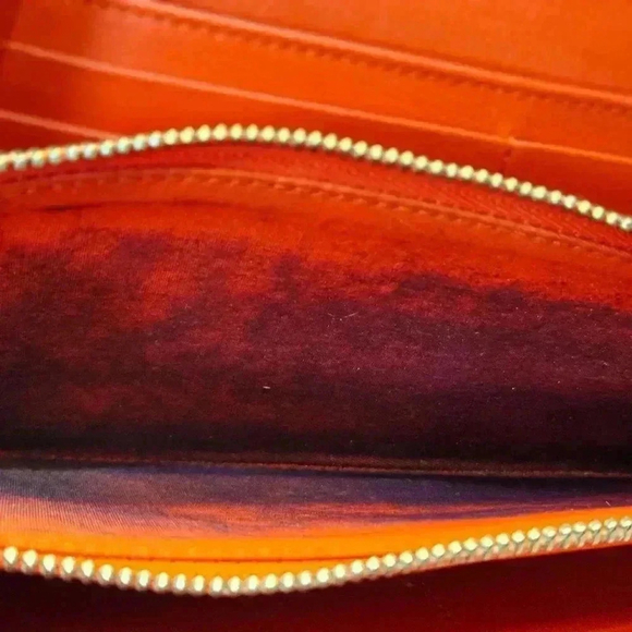 Dior Rendezvous Red Leather Wallet-On-Chain - Picture 15 of 16